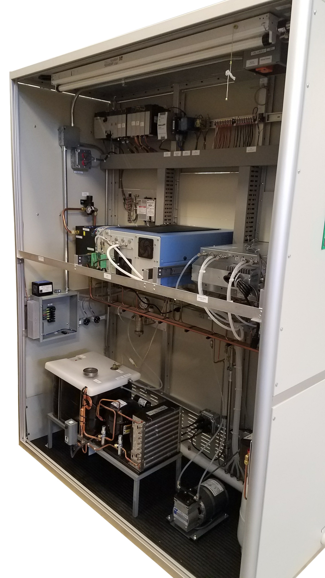 Back of CiSCO CEMS Rack