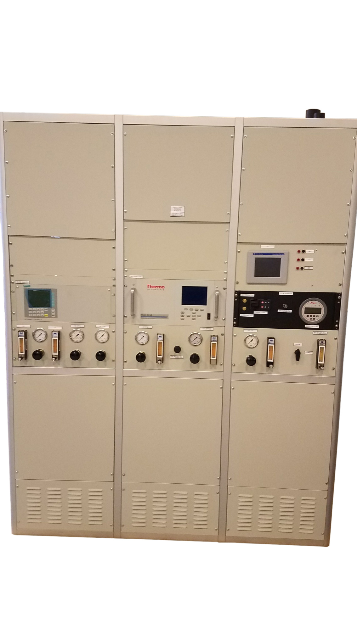 Front of CiSCO CEMS Rack